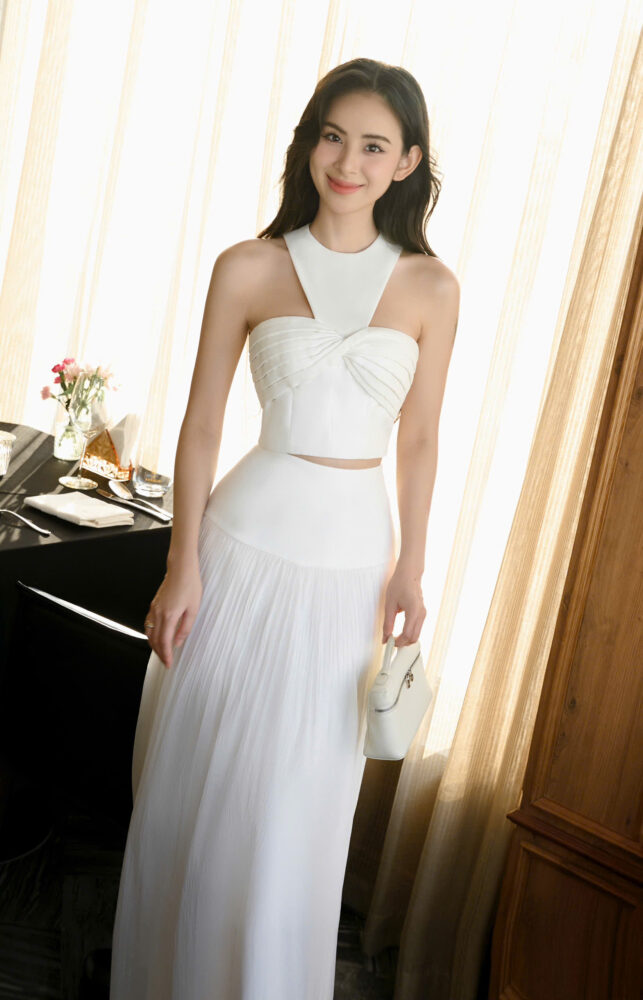 NOMIE Set